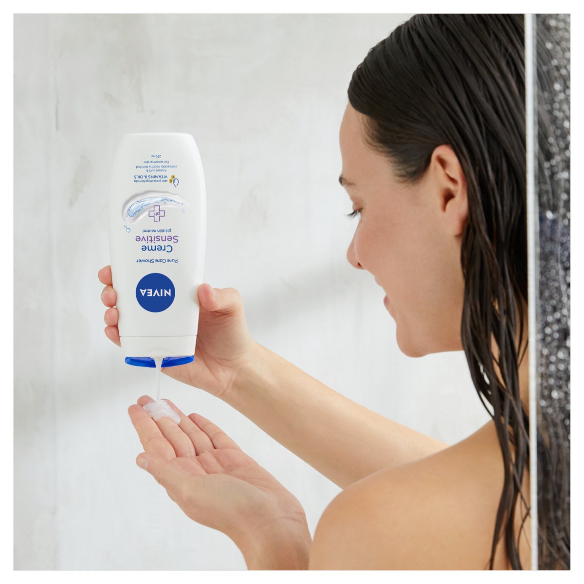 Nivea Shower Creme 250ml Sensitive - Intamarque - Wholesale 4005808151080