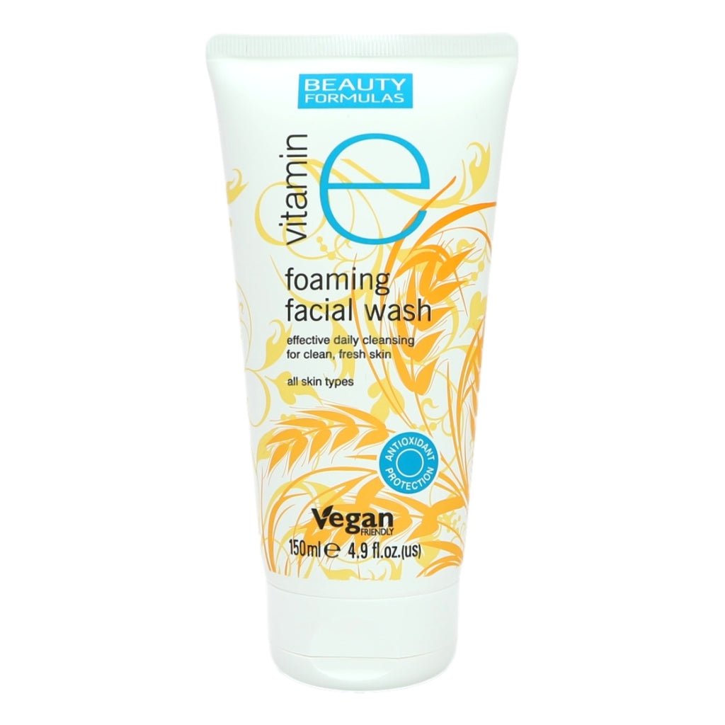 Beauty Formula Vitamin E Facial Wash