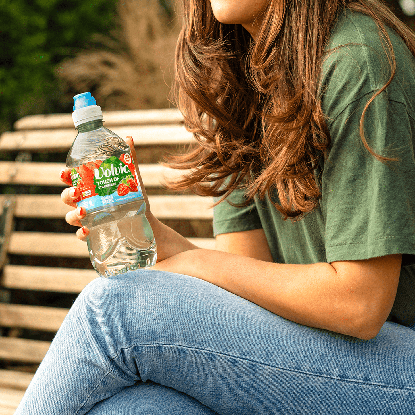 Volvic Touch of Mango Passion 750ml - UK Food & Drink - 3057640535123